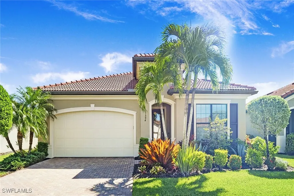 1594 Parnell Court Naples FL 34113