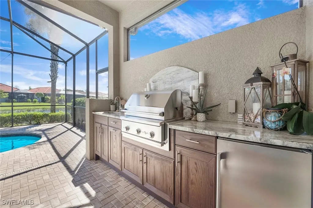 1594 Parnell Court Naples FL 34113