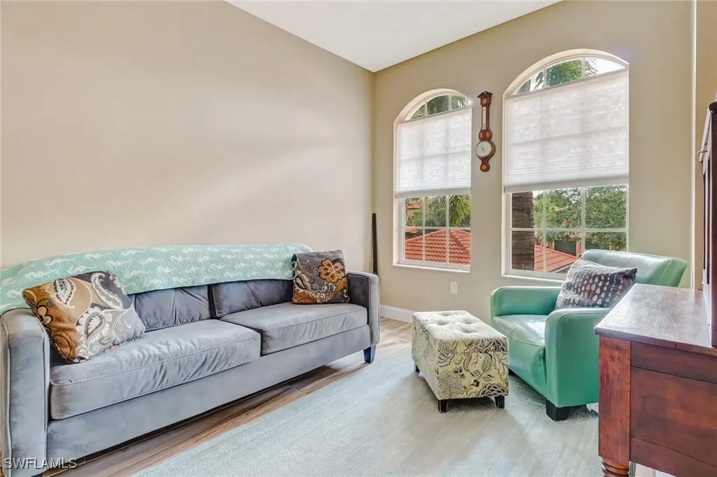 10037 Heather Lane Naples FL 34119