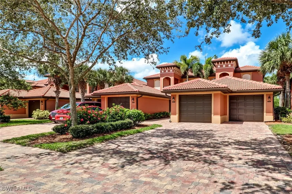 10037 Heather Lane Naples FL 34119