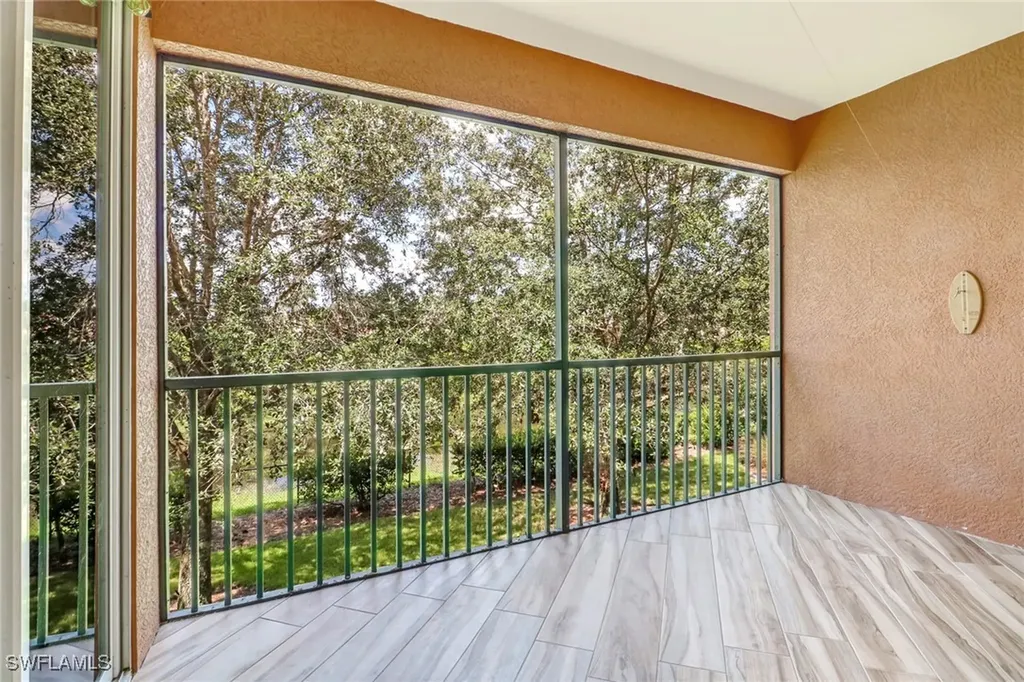 10037 Heather Lane Naples FL 34119