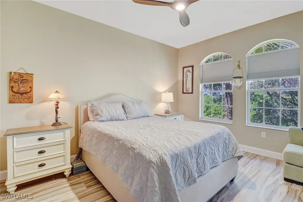 10037 Heather Lane Naples FL 34119