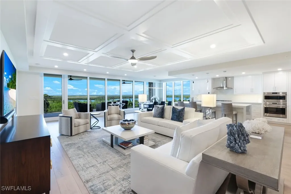 13925 Old Coast Road Naples FL 34110