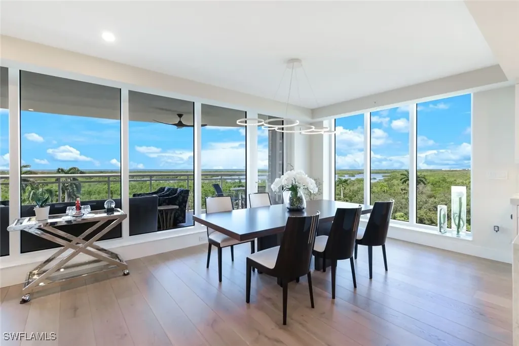 13925 Old Coast Road Naples FL 34110