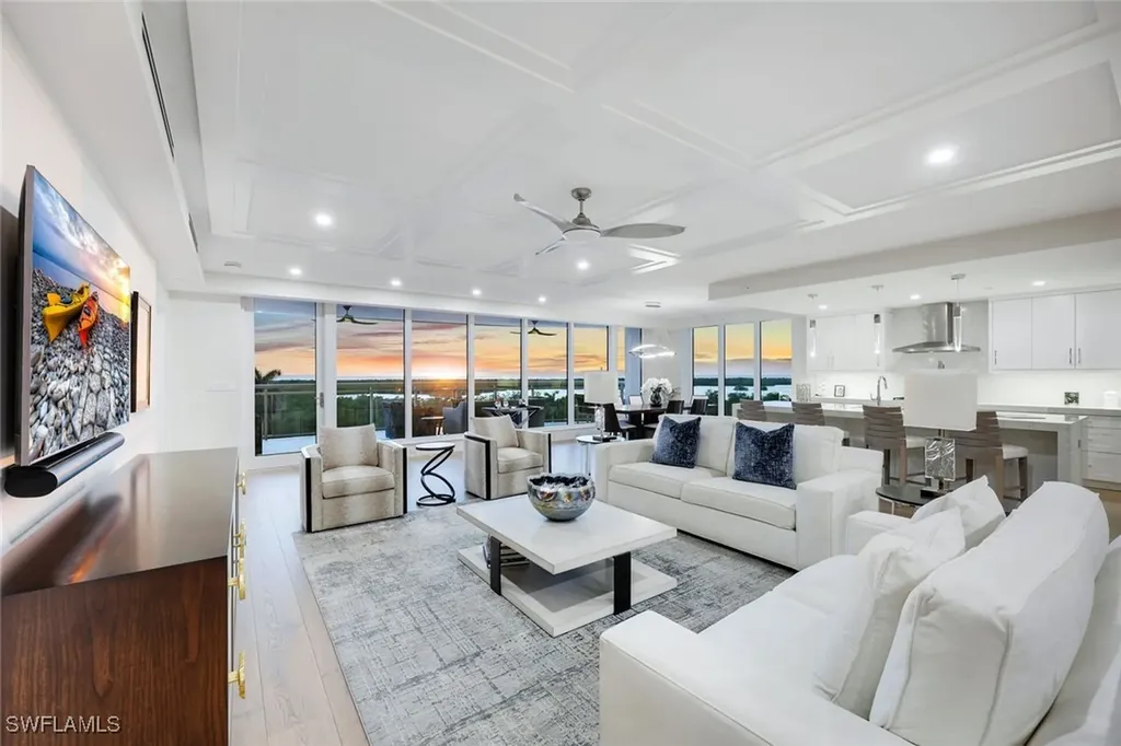 13925 Old Coast Road Naples FL 34110