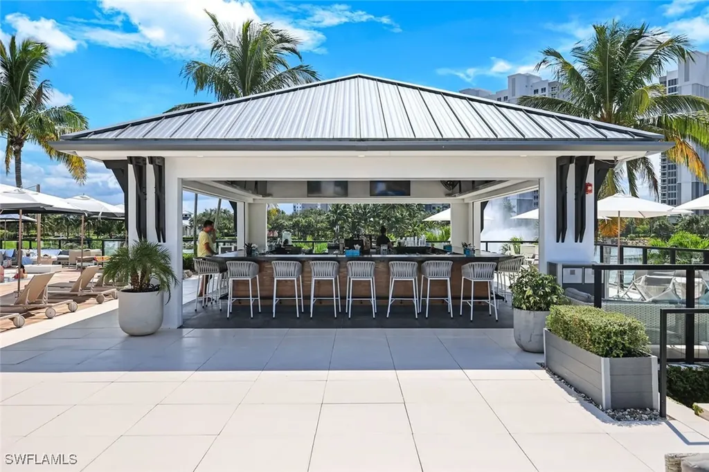 13925 Old Coast Road Naples FL 34110