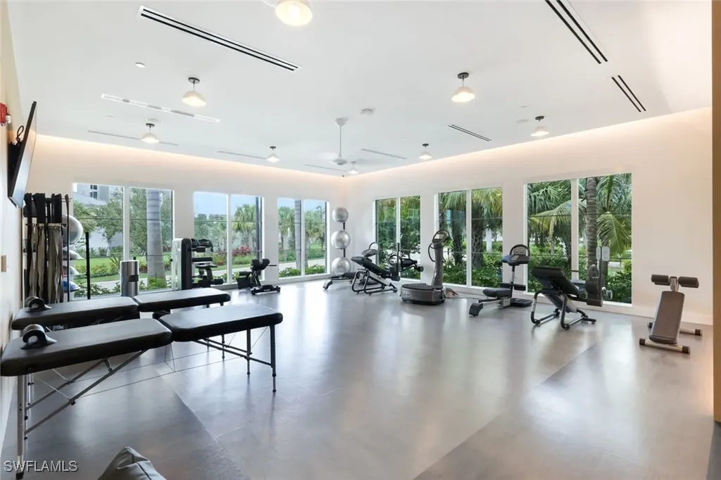 13925 Old Coast Road Naples FL 34110