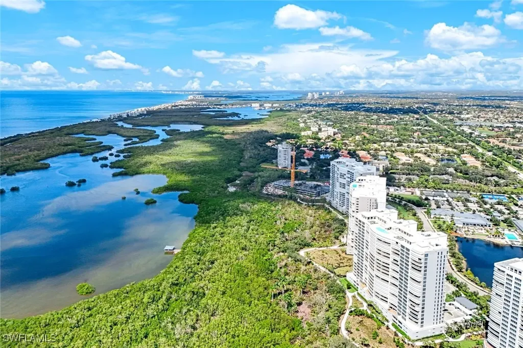 13925 Old Coast Road Naples FL 34110