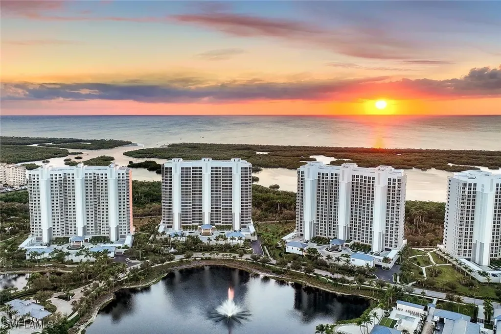13925 Old Coast Road Naples FL 34110