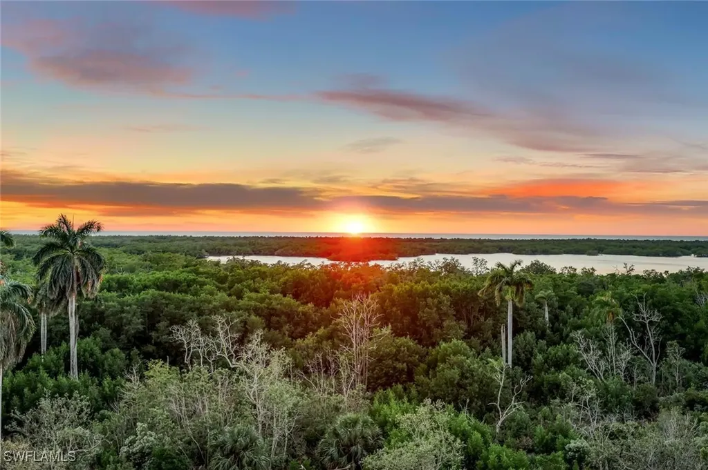 13925 Old Coast Road Naples FL 34110