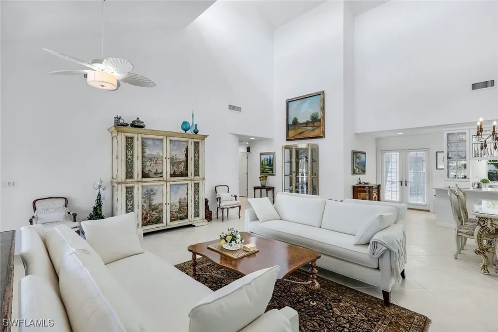 635 Bridgeway Lane Naples FL 34108