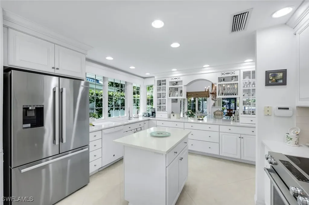 635 Bridgeway Lane Naples FL 34108