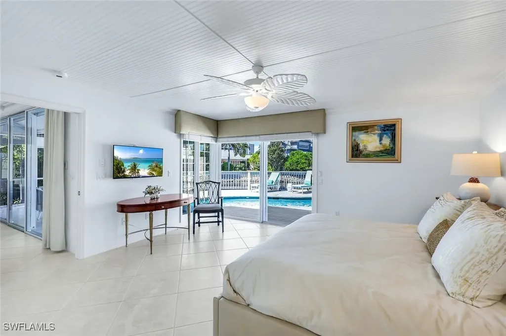 635 Bridgeway Lane Naples FL 34108