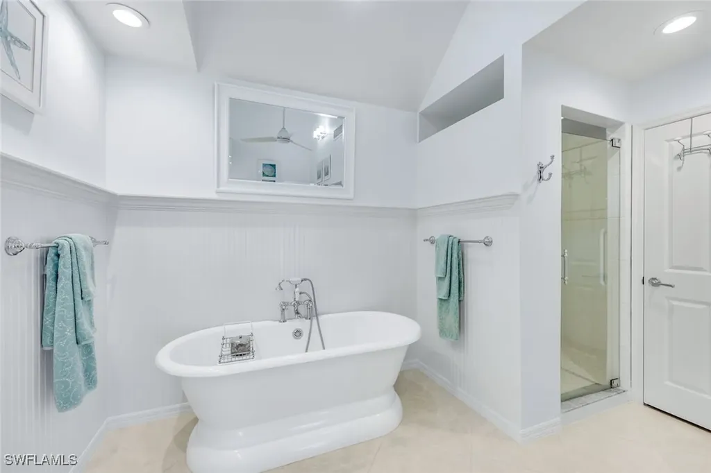 635 Bridgeway Lane Naples FL 34108