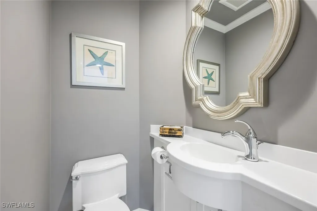635 Bridgeway Lane Naples FL 34108