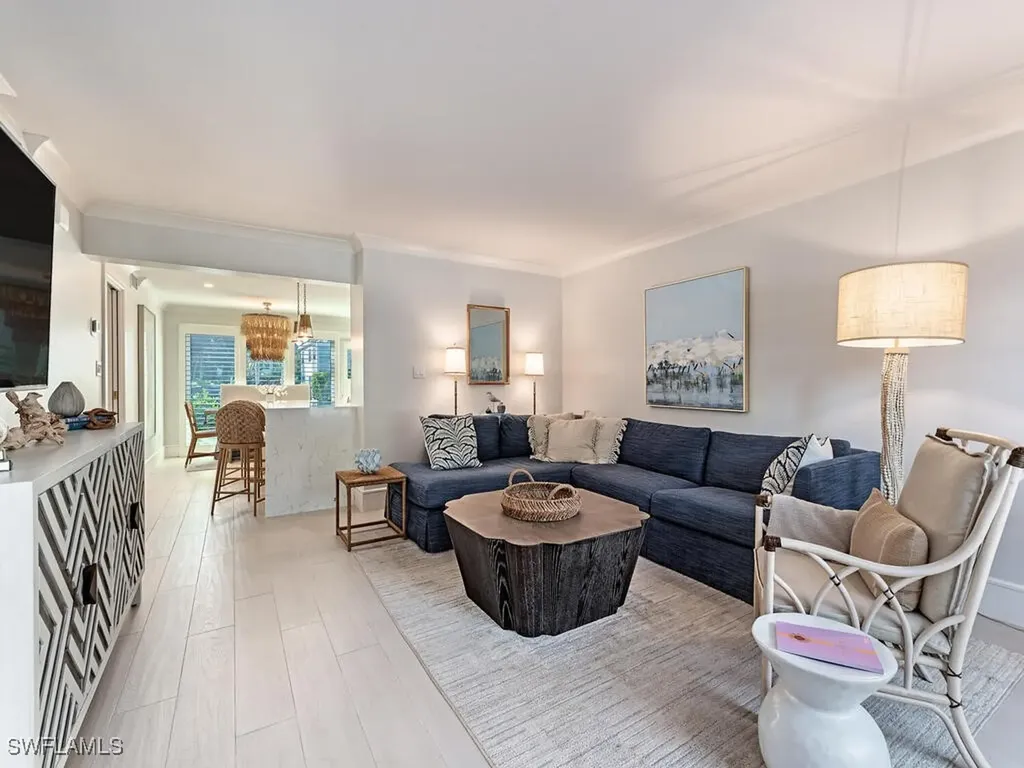 Naples FL, 1222 Gordon Drive, Unit 4