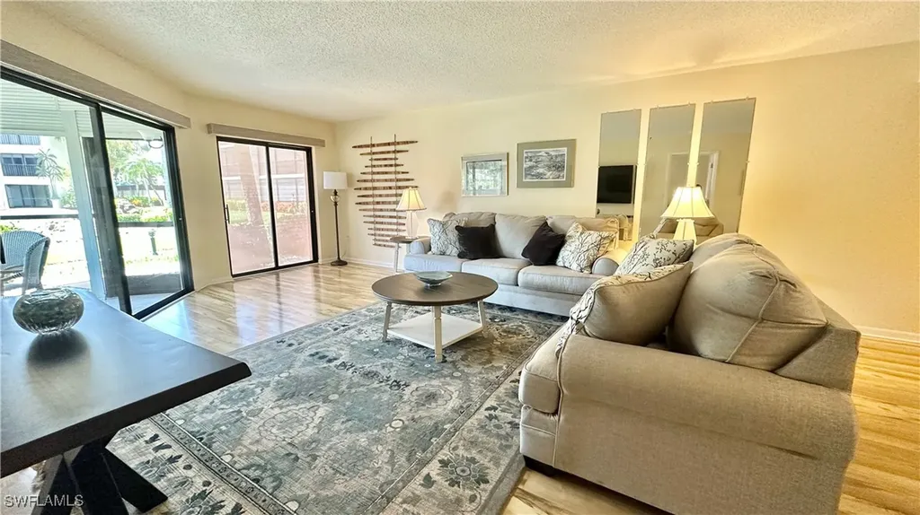 6979 Winkler Road Fort Myers FL 33919