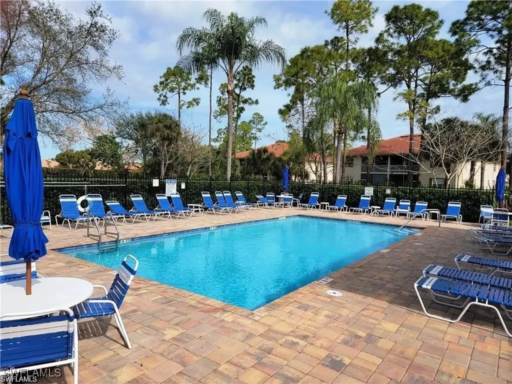321 Robin Hood Circle Naples FL 34104