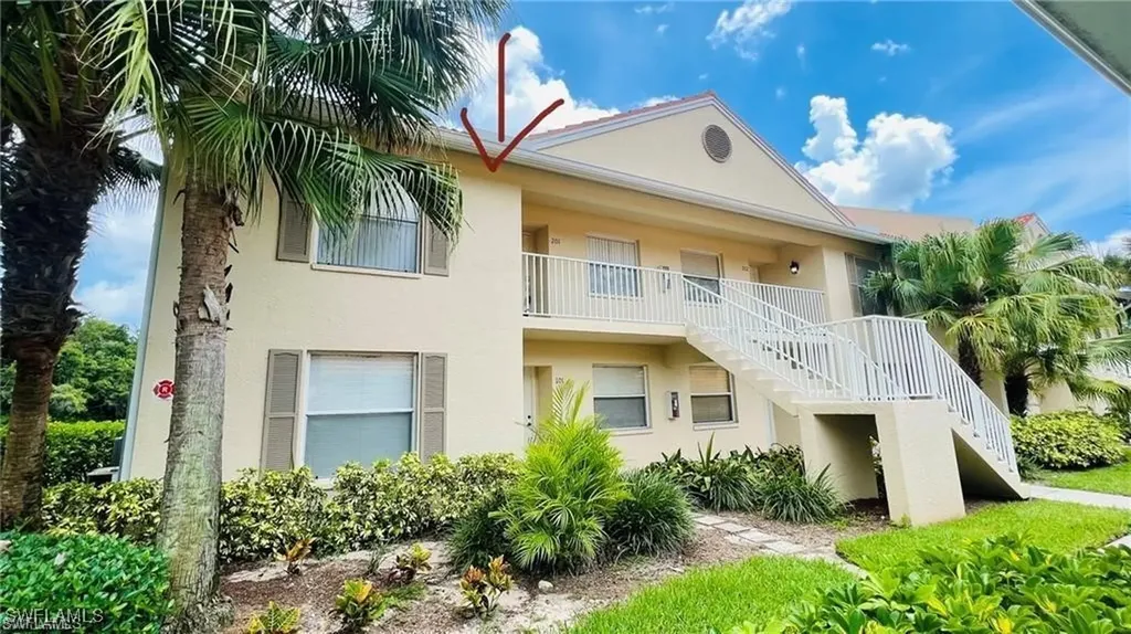 321 Robin Hood Circle Naples FL 34104
