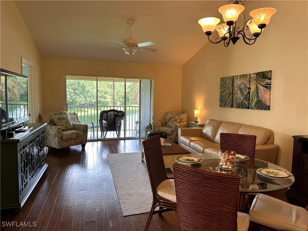 321 Robin Hood Circle Naples FL 34104