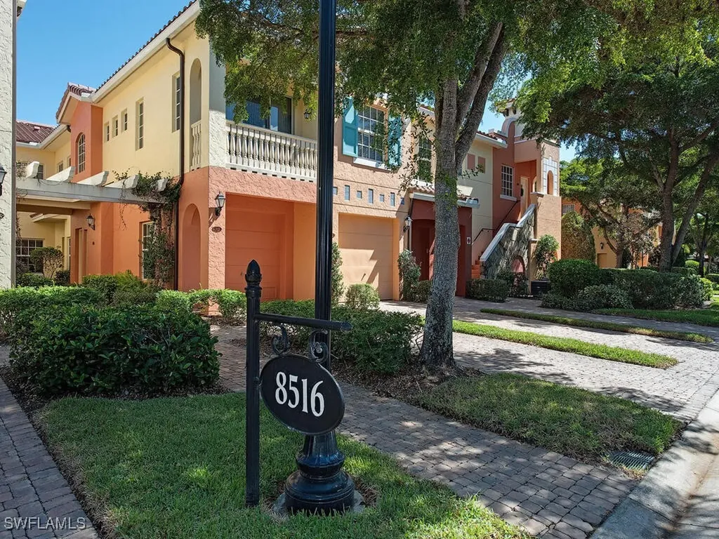8516 Via Lungomare Circle Estero FL 33928
