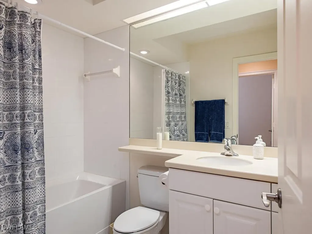 8516 Via Lungomare Circle Estero FL 33928