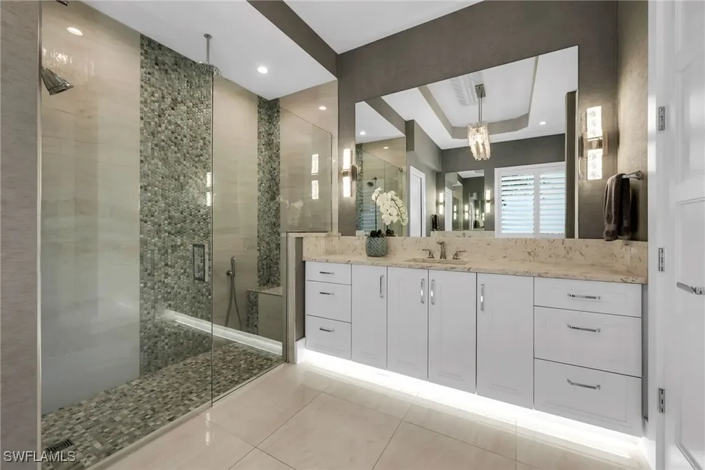 1667 Vinland Way Naples FL 34105