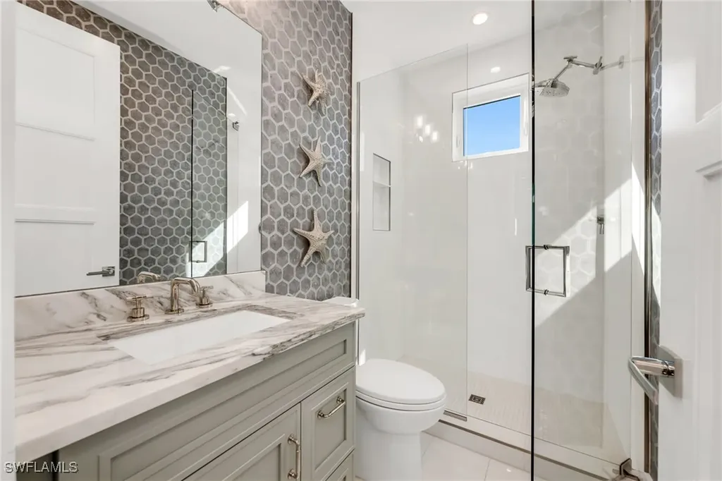 1667 Vinland Way Naples FL 34105