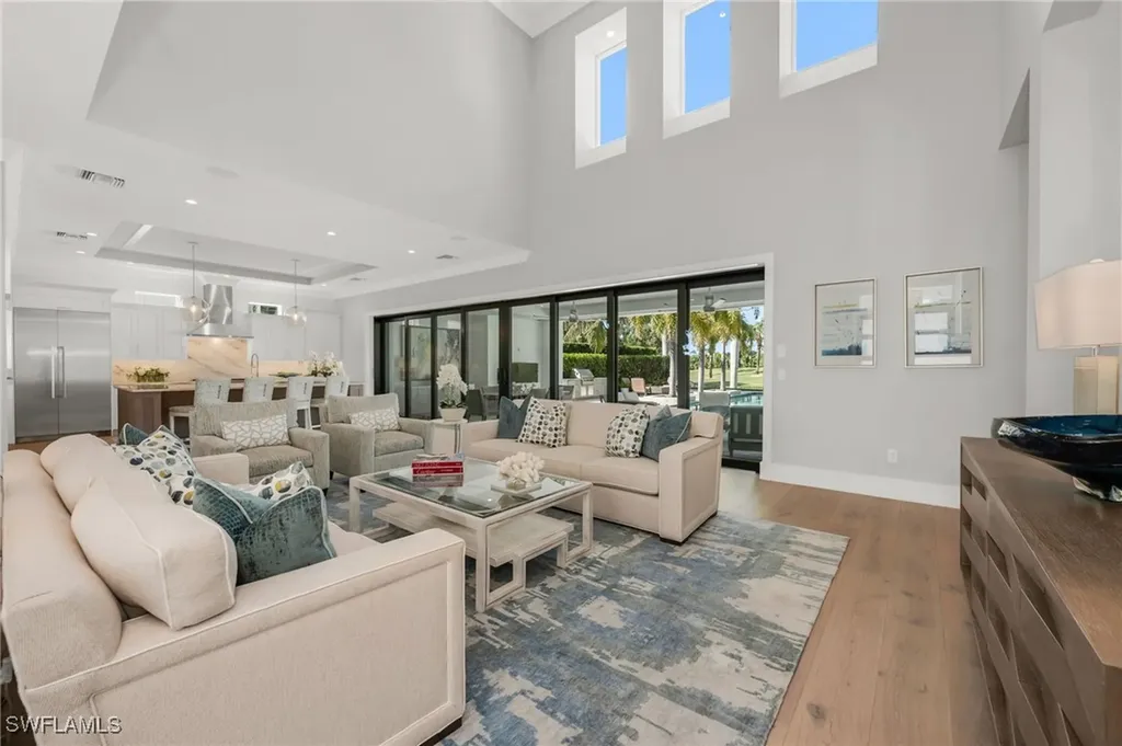1667 Vinland Way Naples FL 34105