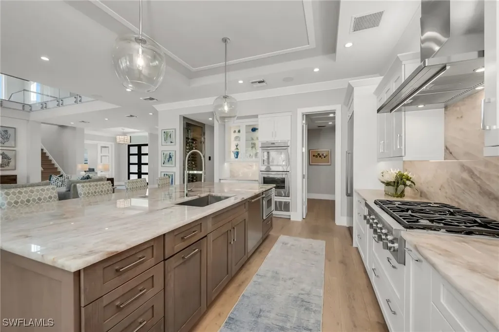 1667 Vinland Way Naples FL 34105