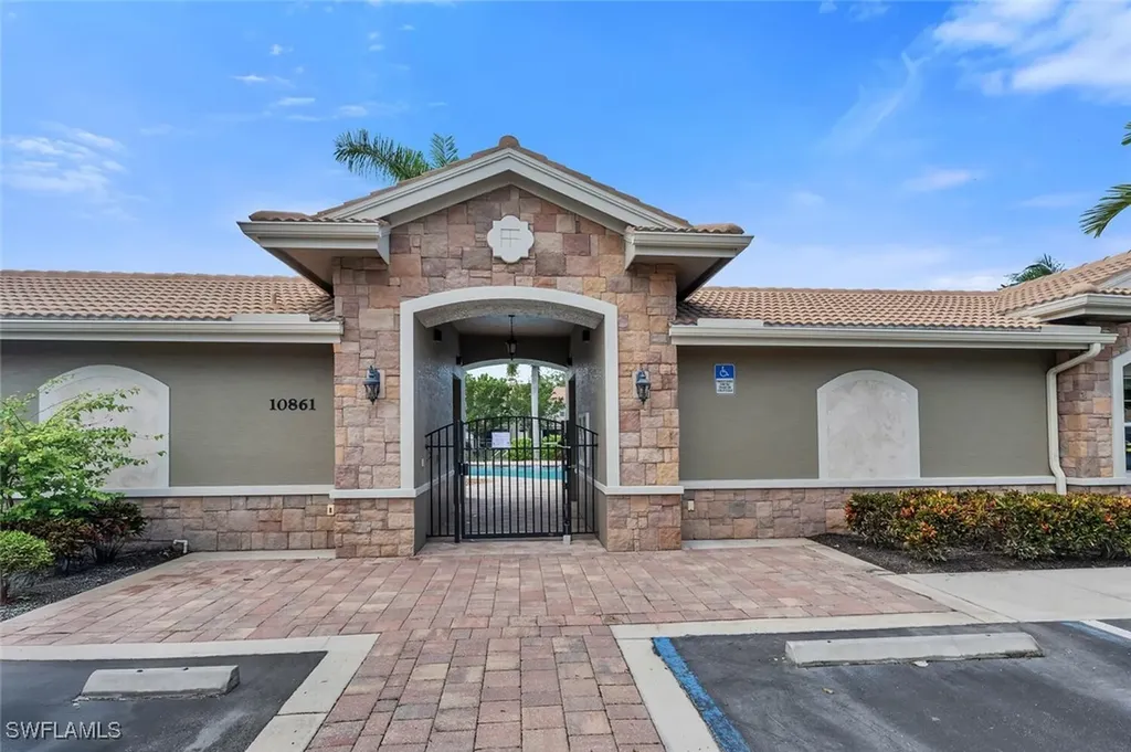 10844 Alvara Way Bonita Springs FL 34135