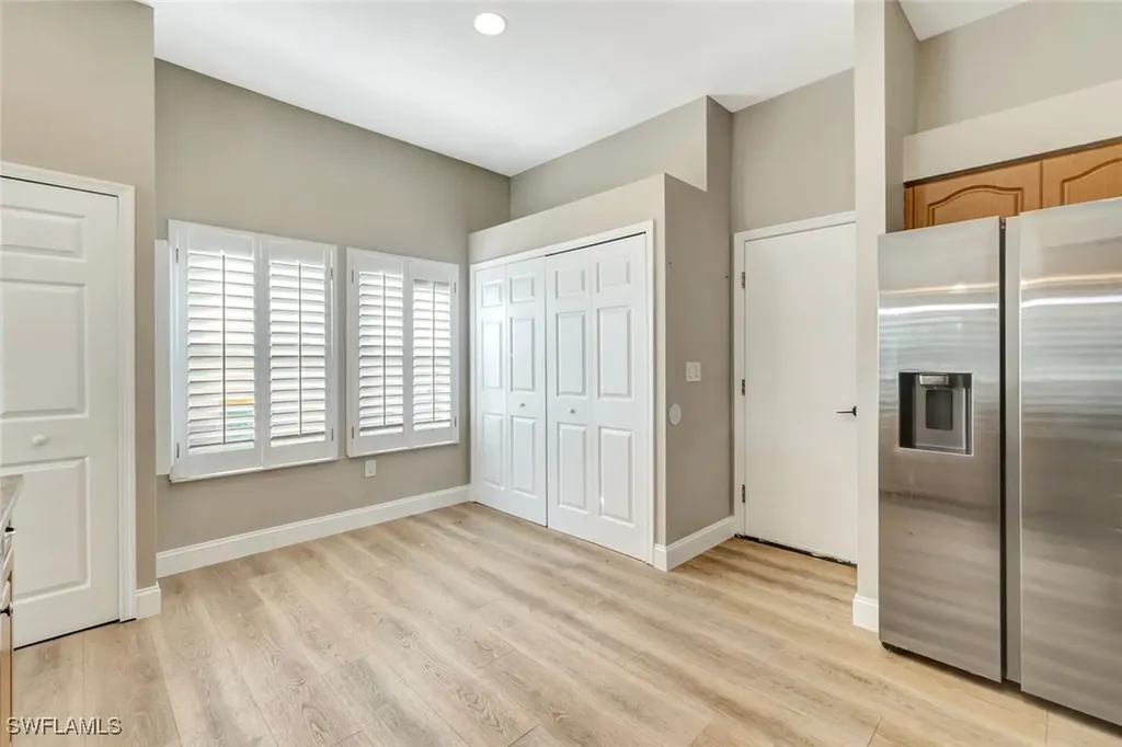 3650 Kent Drive Naples FL 34112