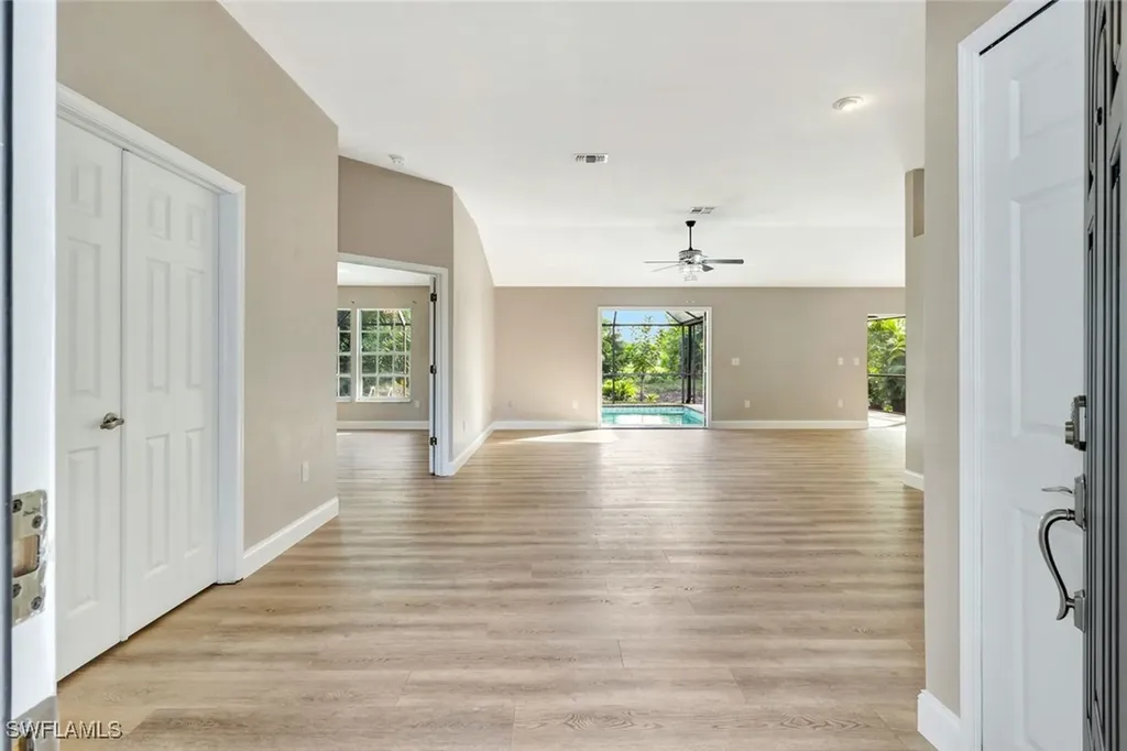 3650 Kent Drive Naples FL 34112