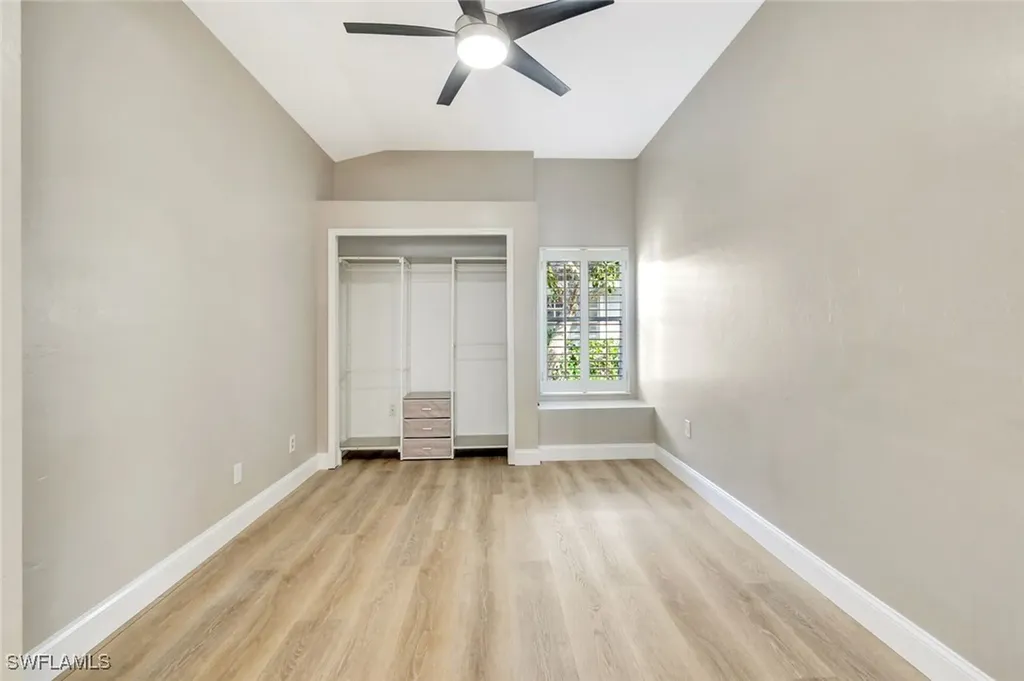 3650 Kent Drive Naples FL 34112