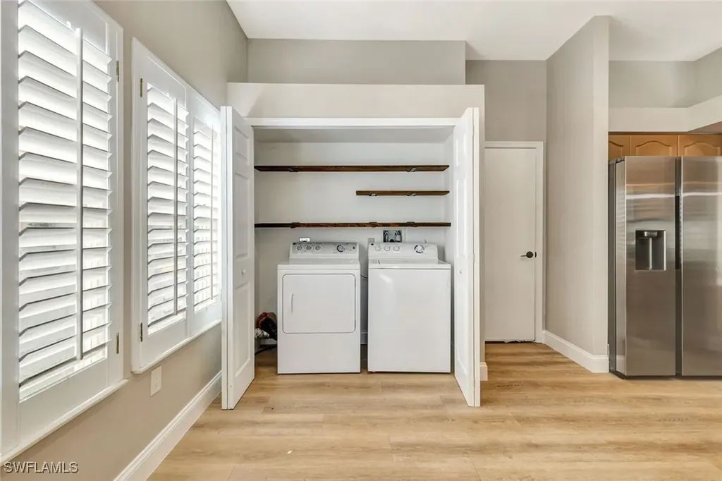 3650 Kent Drive Naples FL 34112