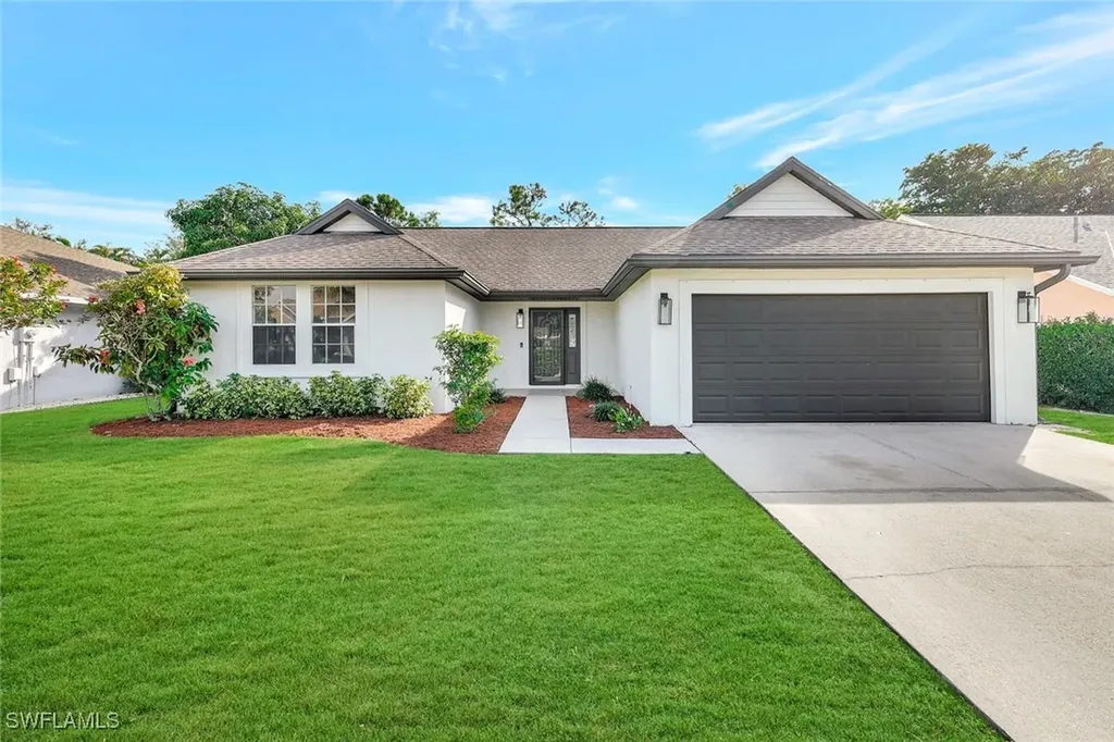 3650 Kent Drive Naples FL 34112