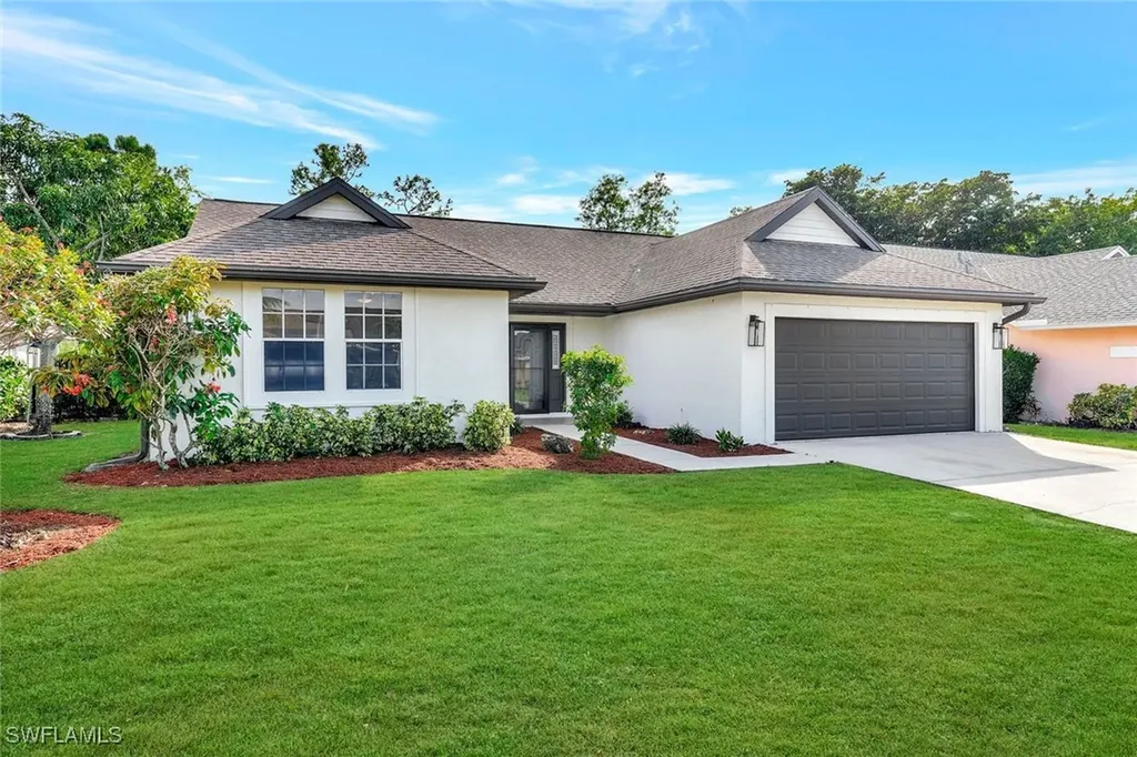 3650 Kent Drive Naples FL 34112