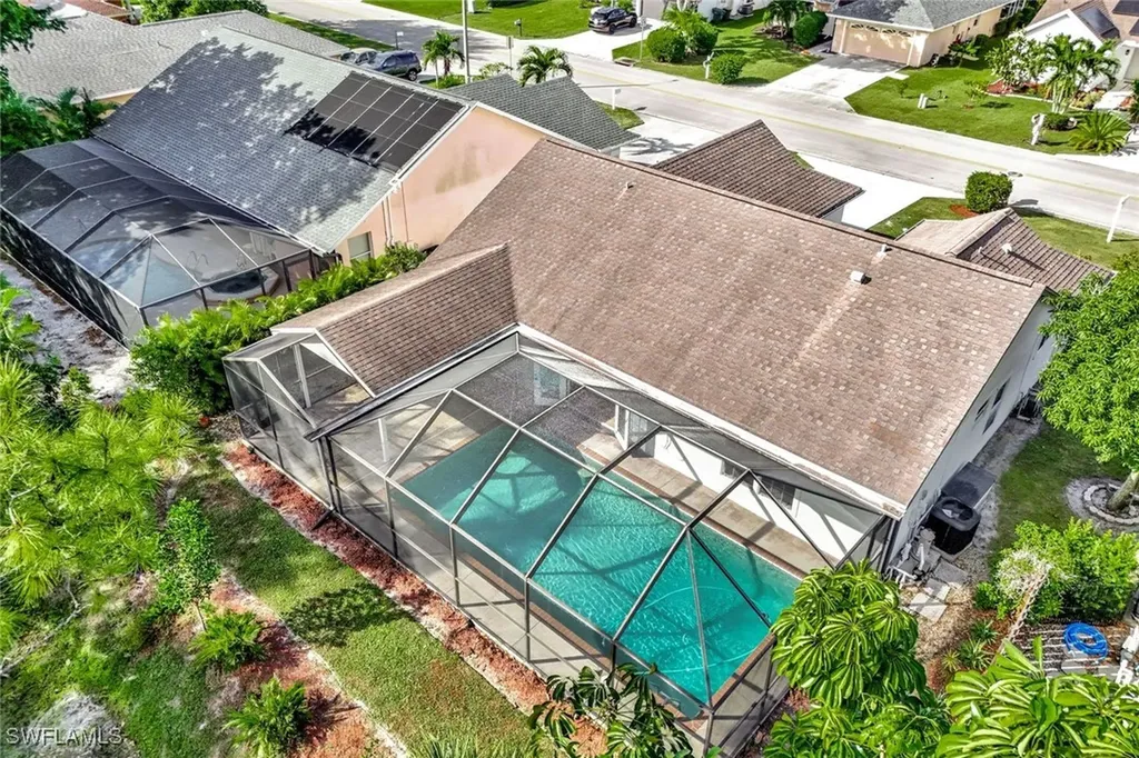 3650 Kent Drive Naples FL 34112