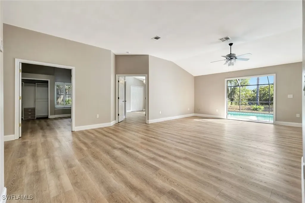 3650 Kent Drive Naples FL 34112