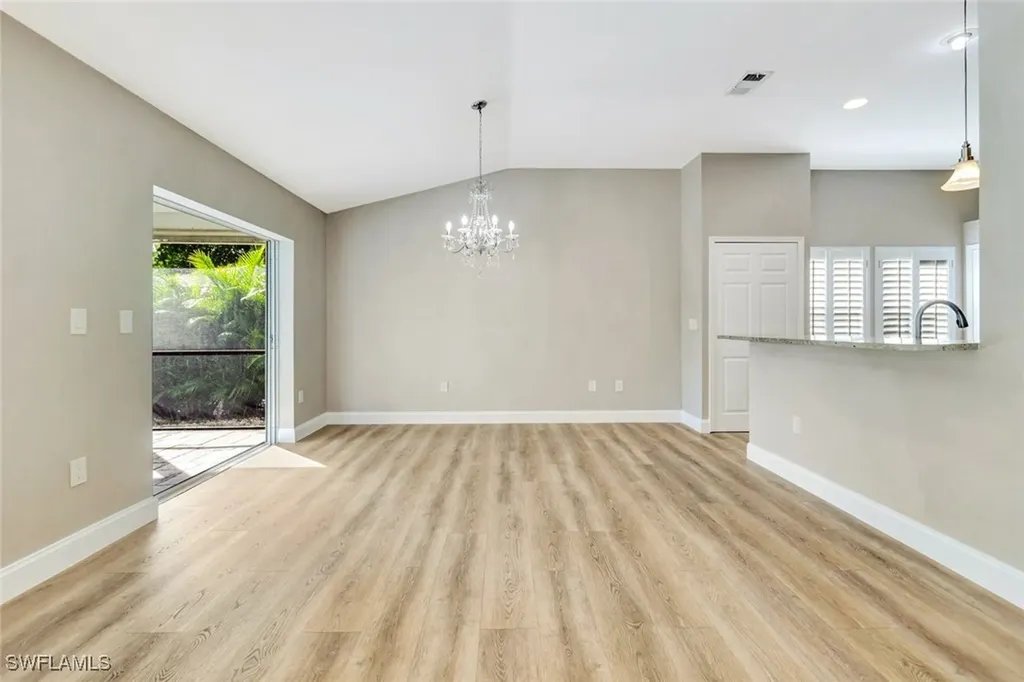 3650 Kent Drive Naples FL 34112