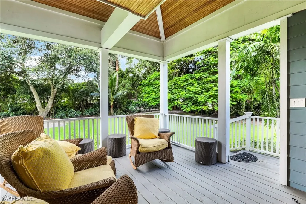 11420/11422 Dean Street Bonita Springs FL 34135