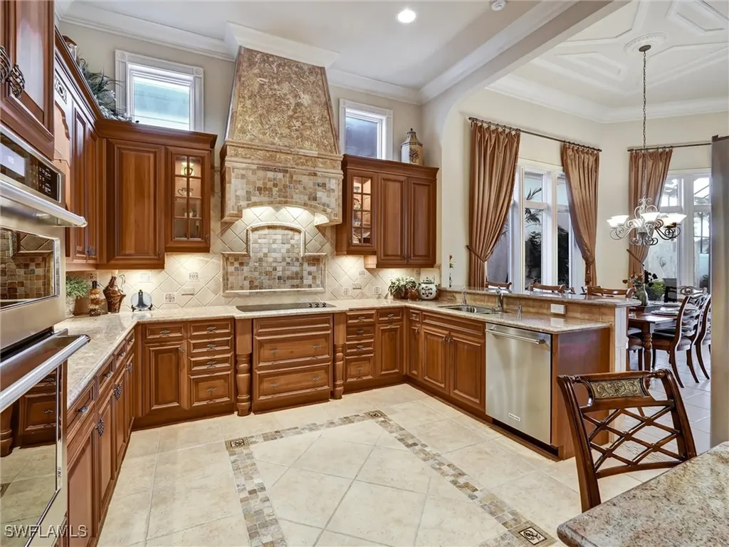 9113 Terrabella Court Naples FL 34109