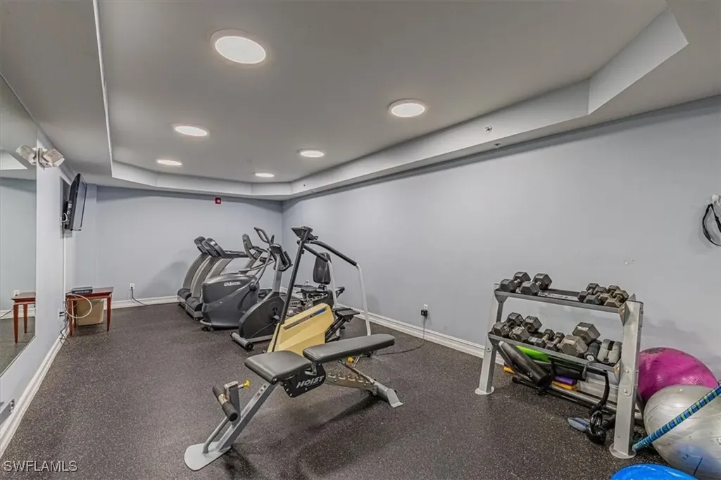 1100 Pine Ridge Road Naples FL 34108
