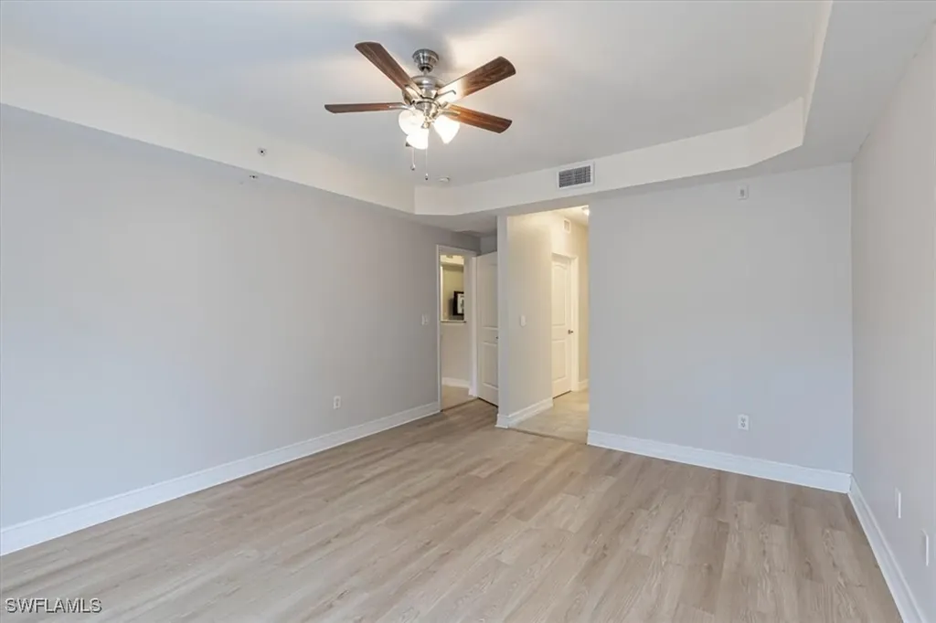 1100 Pine Ridge Road Naples FL 34108