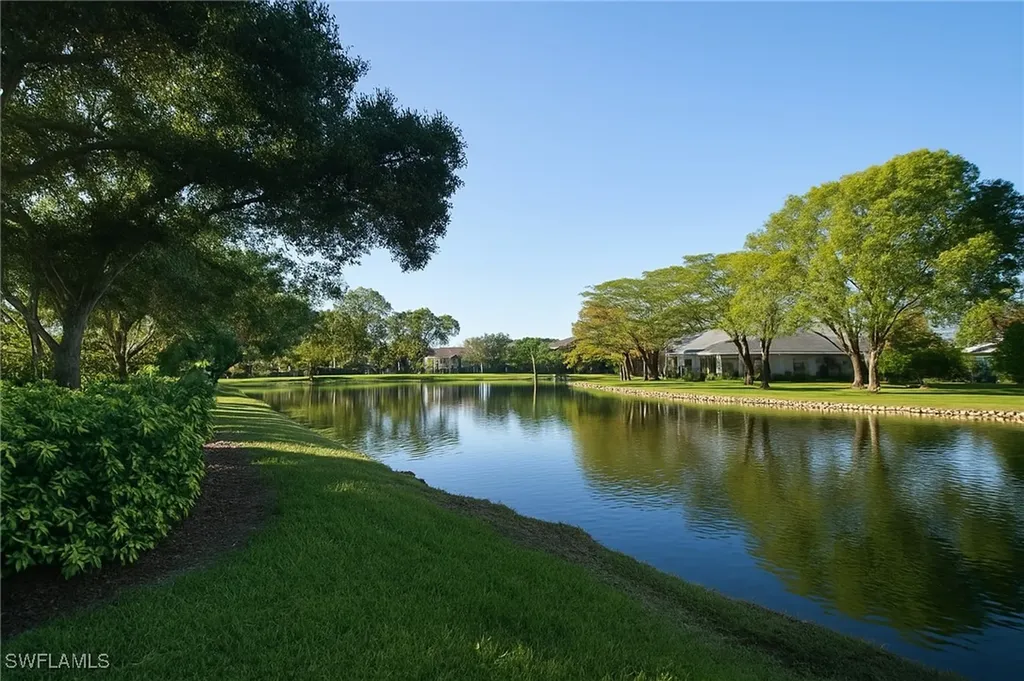 2451 Game Hawk Court Naples FL 34105