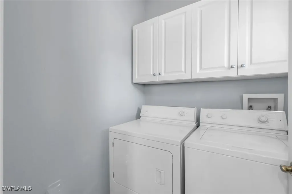 6085 Pinnacle Lane Naples FL 34110