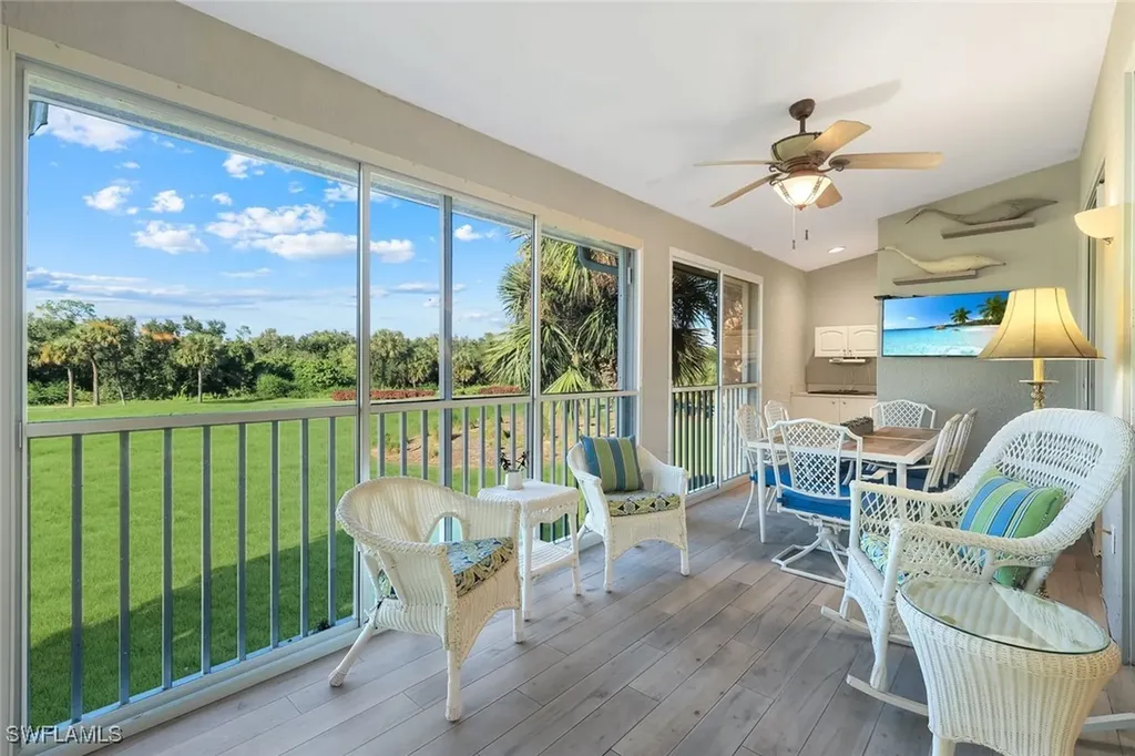 6085 Pinnacle Lane Naples FL 34110