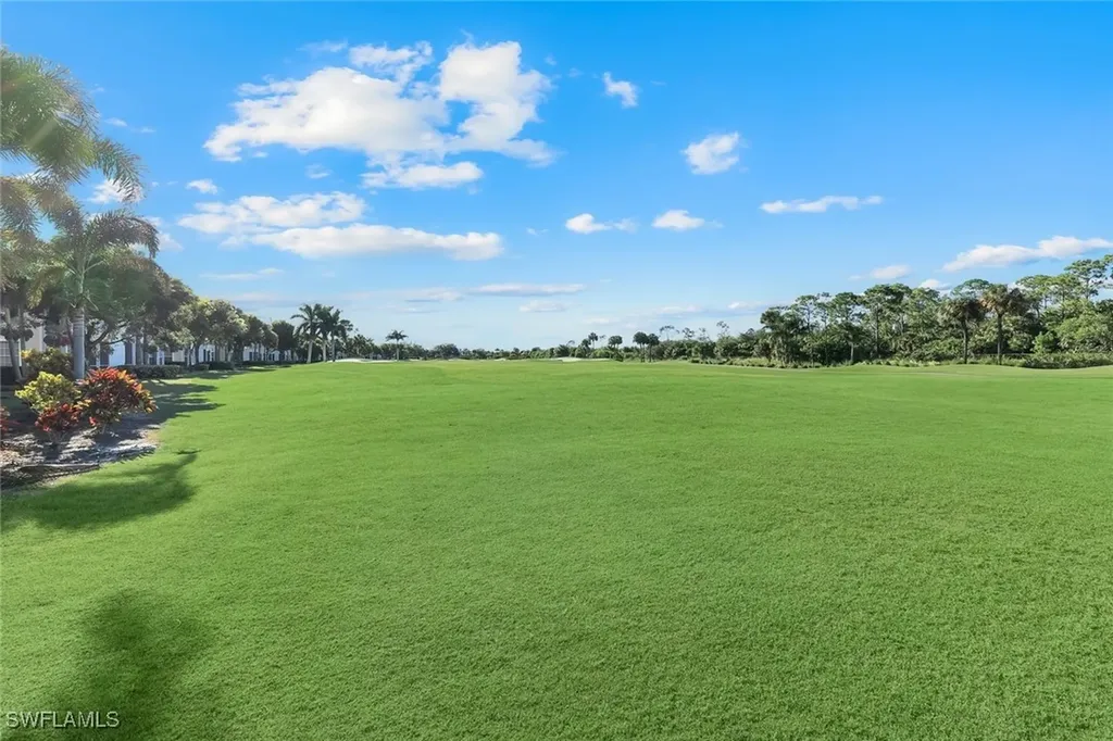 6085 Pinnacle Lane Naples FL 34110