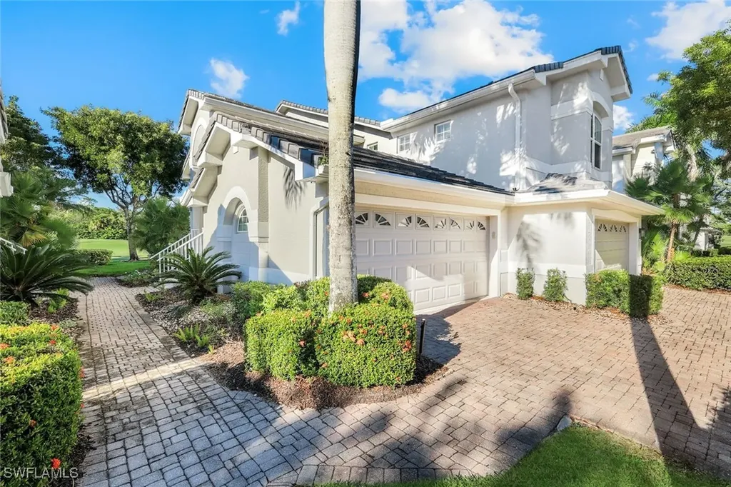 6085 Pinnacle Lane Naples FL 34110