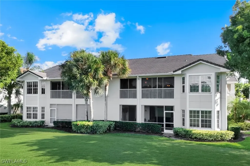 6085 Pinnacle Lane Naples FL 34110